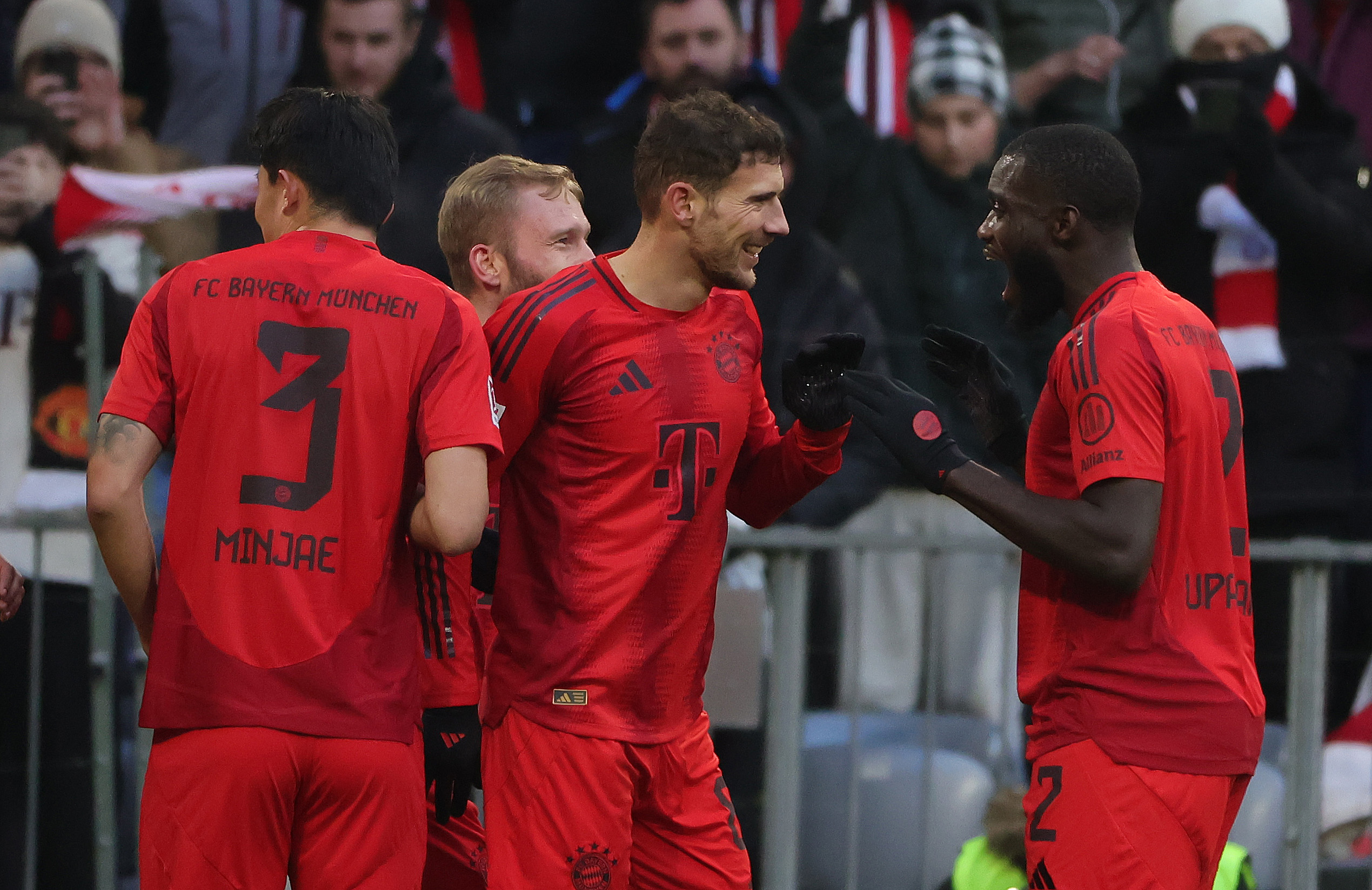 包含沃尔夫斯堡连胜中，德甲竞争愈加激烈的词条