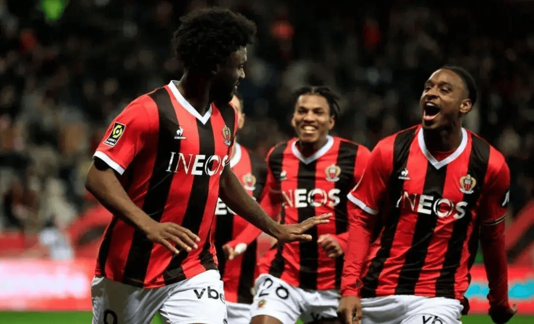 摩纳哥主场不敌梅斯,欧冠前景黯淡深陷保级泥淖 摩纳哥主场不敌梅斯,欧冠前景黯淡深陷保级泥淖