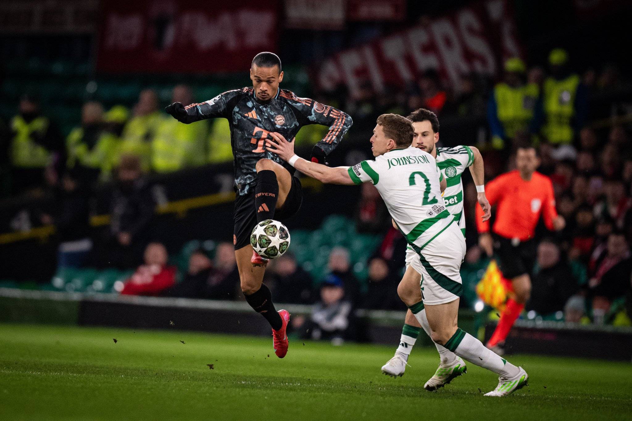 包含拜仁慕尼黑进军欧冠决赛冲击第六座奖杯的词条 包含拜仁慕尼黑进军欧冠决赛冲击第六座奖杯的词条