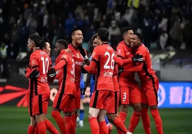 激烈角逐！一场比赛两队角逐至双方不分伯仲