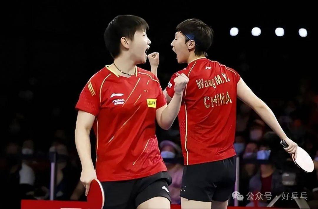 日本选手力克对手荣获游泳冠军