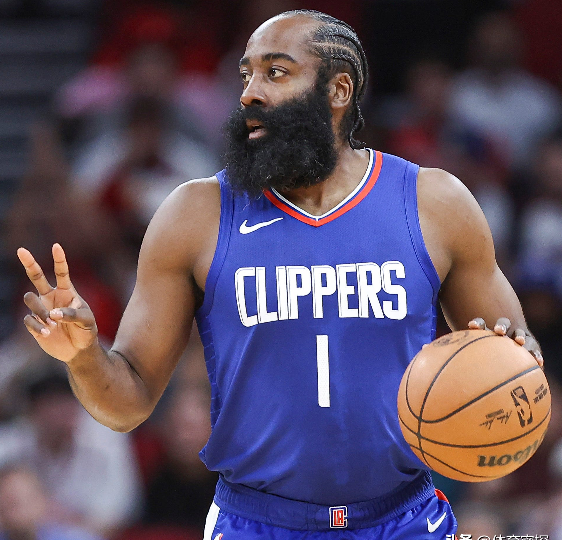 包含快船后卫个人表现出色，刷新生涯纪录的词条