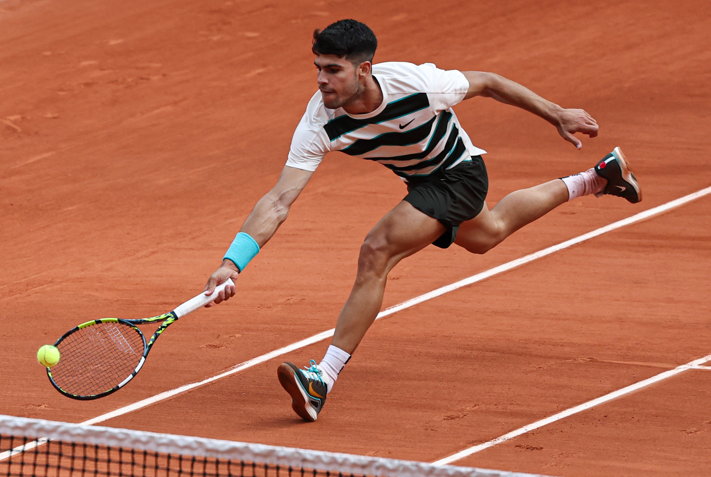 法国网球队强势欧洲网球队，阿尔卡拉斯制霸全场的简单介绍