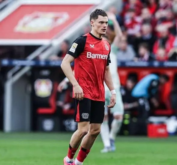 开云平台-巴萨逆转拜仁，德布劳内高光表现