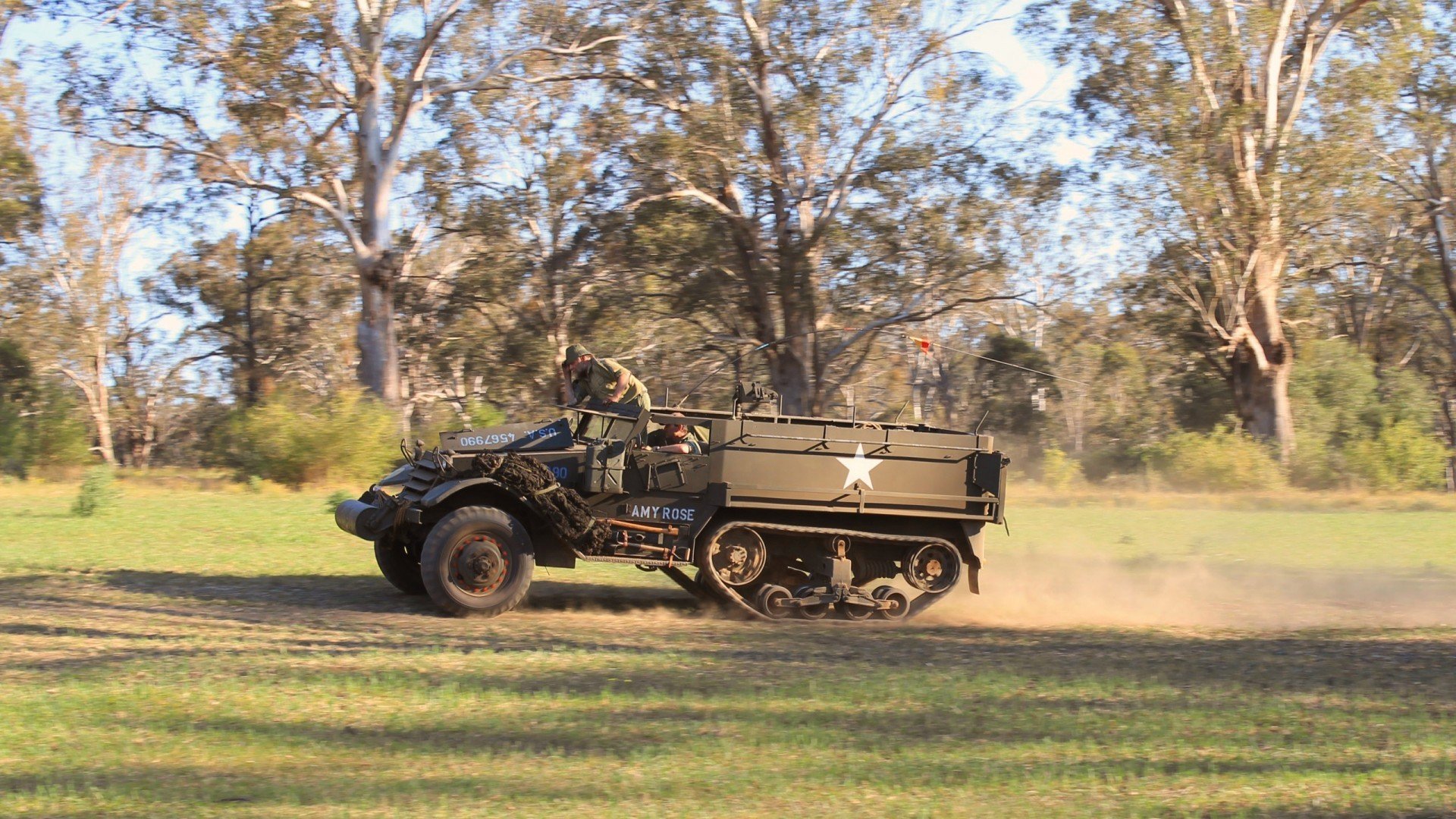 开云体育登录-卢卡库的赛道奇迹，荷兰掀翻雷恩，F1街道赛的足球王者