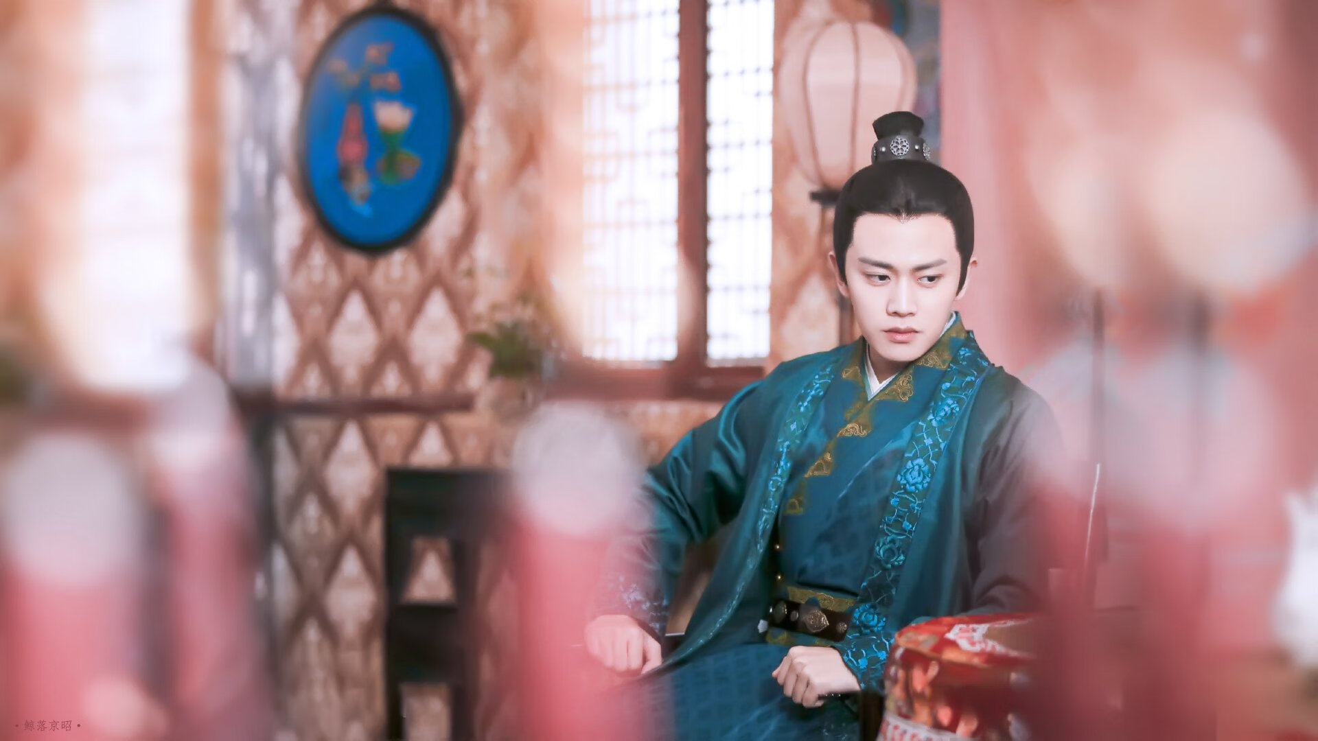 双线辉煌，F1街道赛焦点战与西班牙淘汰赛力克乌克兰