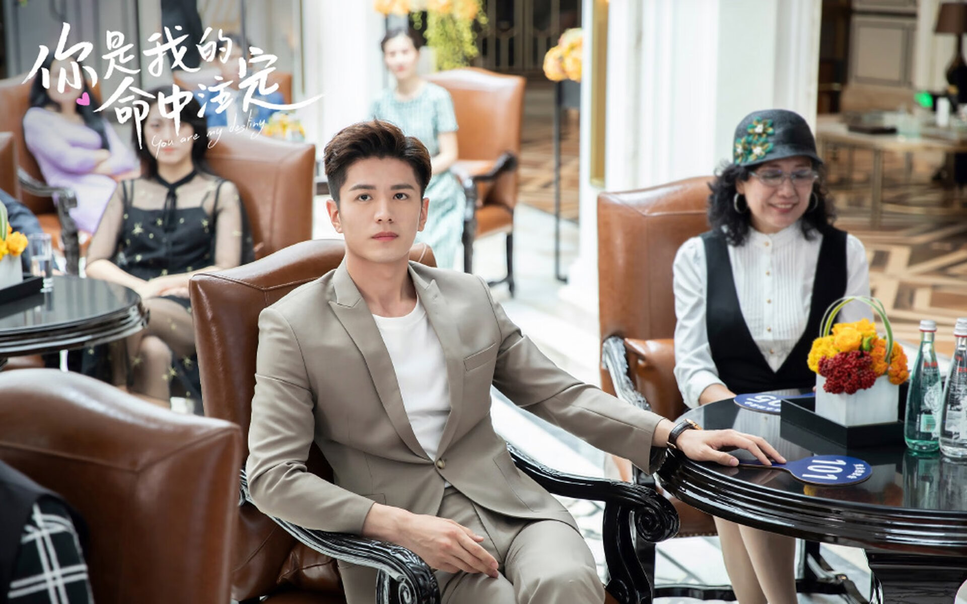 舞台与疆场，当威尔士遇上芬兰，本泽马定律再现